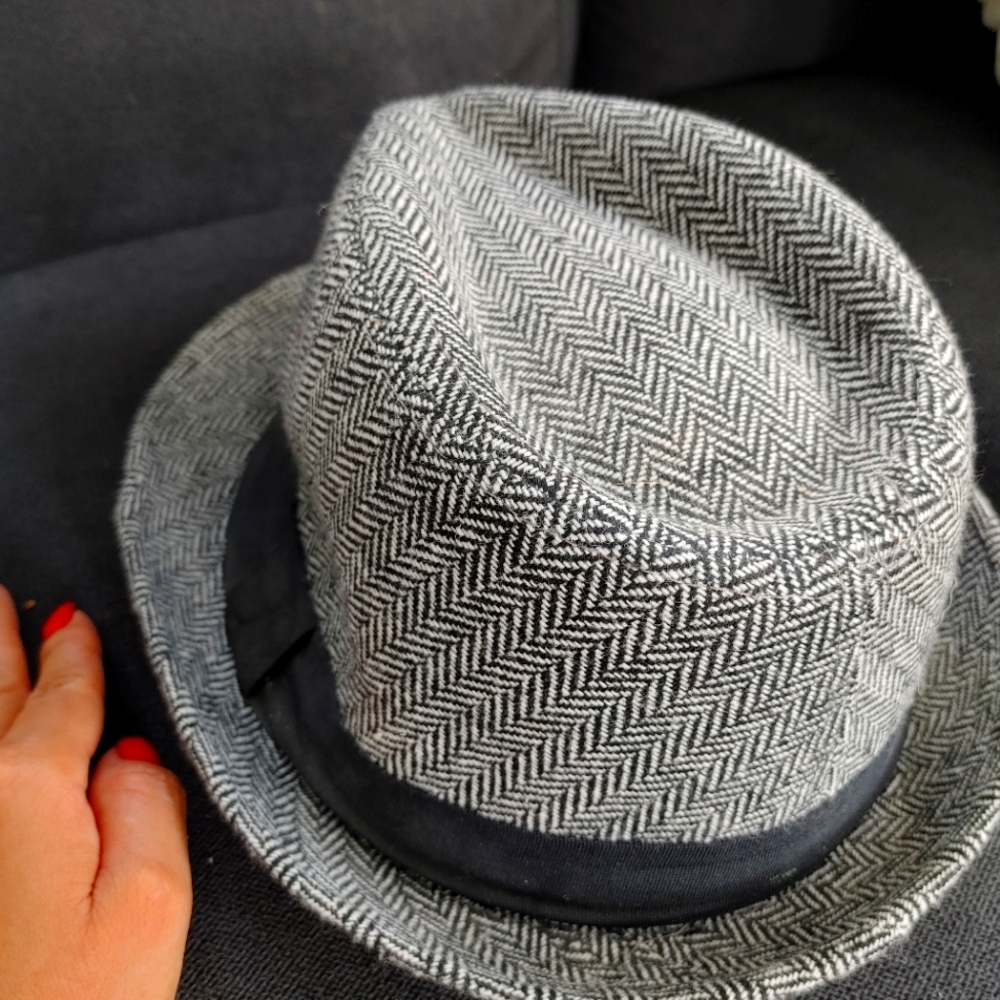 COPY - Beautiful wool hat new without tags